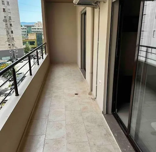 Appartement Saraci Zentrale Lage Ca 600 Meter Vom Entfernt