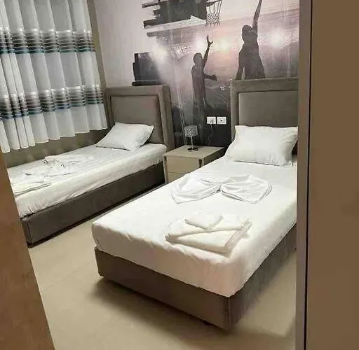 Appartement Saraci Zentrale Lage Ca 600 Meter Vom Entfernt